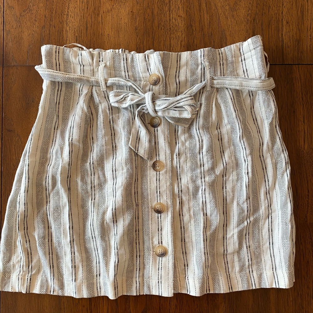 BLACK FRI $ DROP linen Skirt with paper bag waist